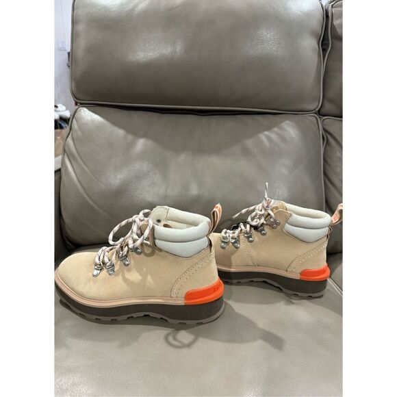SOREL NWT Hi-Line Hiker Boots - Picture 6 of 8